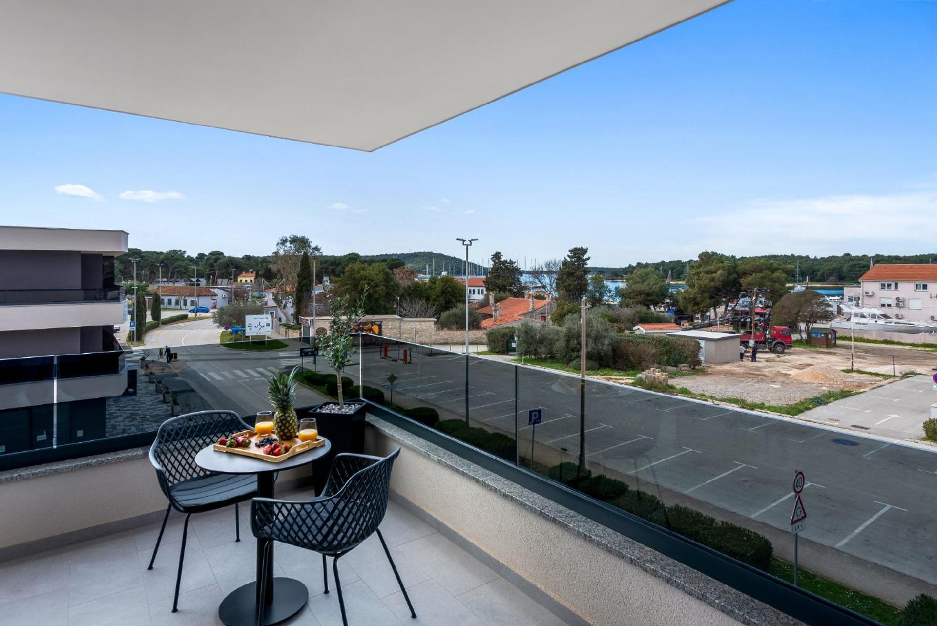 Fly Rooms Medulin - 50M From The Beach - New 2024 Eksteriør billede
