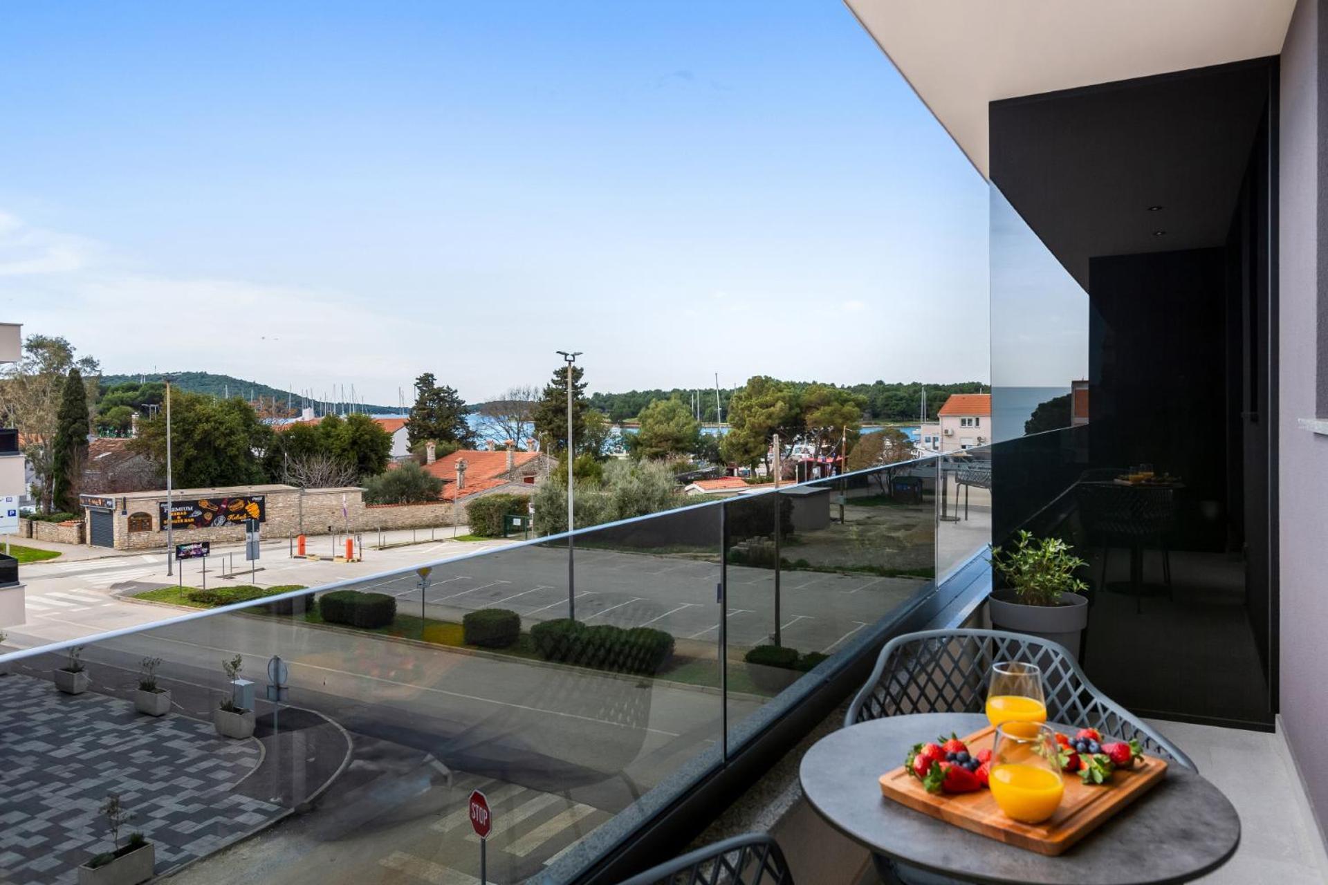 Fly Rooms Medulin - 50M From The Beach - New 2024 Eksteriør billede